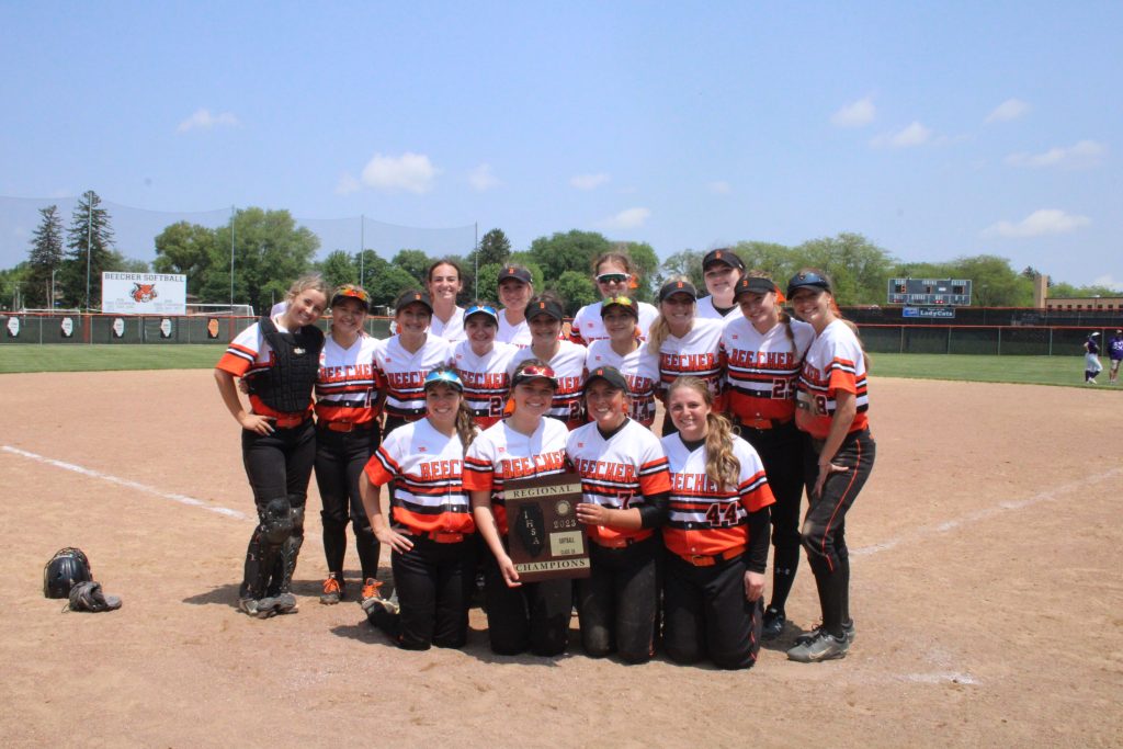Beecher Bobcats pose with their regional title award. Photo by Jim Piacentini.